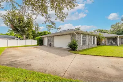 1086 Platinum Court, Deltona, FL 32725 - Photo 9