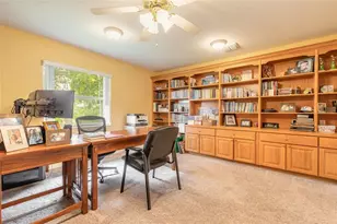 1086 Platinum Ct, Deltona, FL 32725 - Photo 35