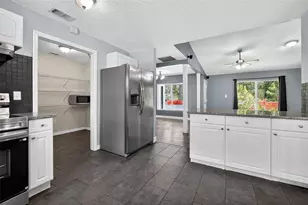 1385 11th Ave, Deland, FL 32724 - Photo 9