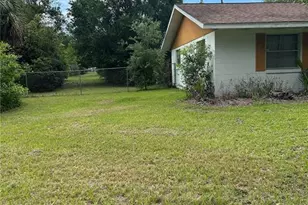 305 Violetwood Rd, Deland, FL 32720 - Photo 5