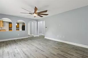 905 Cascade Falls Ln, Deland, FL 32720 - Photo 21