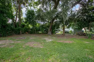 1214 S Thompson Ave, Deland, FL 32720 - Photo 13