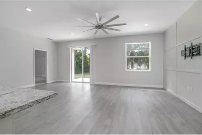 1214 S Thompson Avenue, Deland, FL 32720 - Photo 7