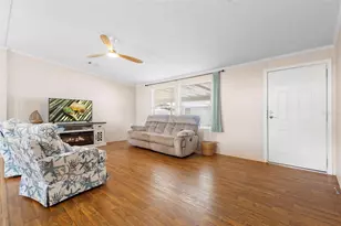 4393 Maple Ave, Edgewater, FL 32141 - Photo 3