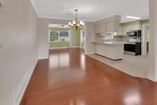 569 Parkdale Ct, Deland, FL 32724 - Photo 7