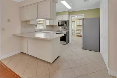 569 Parkdale Court, Deland, FL 32724 - Photo 9