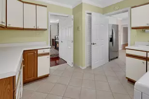 569 Parkdale Ct, Deland, FL 32724 - Photo 29