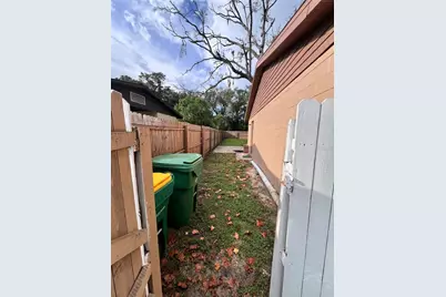 921 Valleydale Avenue, Deland, FL 32720 - Photo 5