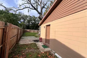 921 Valleydale Ave, Deland, FL 32720 - Photo 7