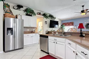 881 Goldcoast Dr, Deltona, FL 32725 - Photo 17