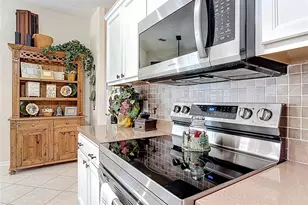 881 Goldcoast Dr, Deltona, FL 32725 - Photo 21