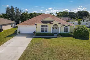 881 Goldcoast Dr, Deltona, FL 32725 - Photo 5