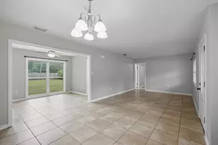 130 SW Peach St, Keystone Heights, FL 32656 - Photo 17