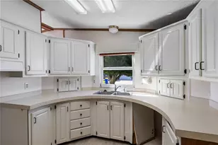 701 Helmsman Ln, Edgewater, FL 32141 - Photo 19