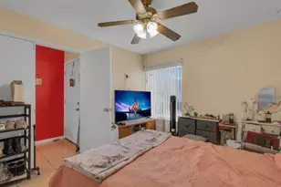 5617 Blue Shadows Ct, Orlando, FL 32811 - Photo 17