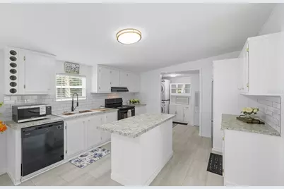 1137 Yaupon Street, Daytona Beach, FL 32117 - Photo 3