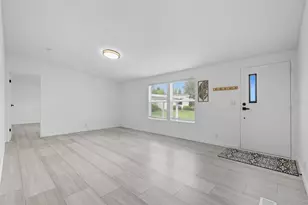 1137 Yaupon St, Daytona Beach, FL 32117 - Photo 9