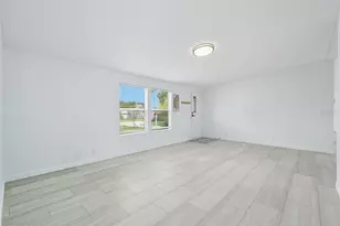 1137 Yaupon St, Daytona Beach, FL 32117 - Photo 7