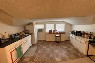 233 W Pennsylvania Ave, Deland, FL 32720 - Photo 9