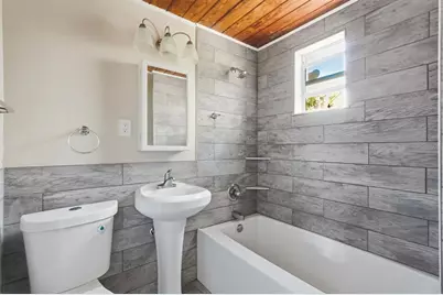 437 Lockhart Street, Daytona Beach, FL 32114 - Photo 17