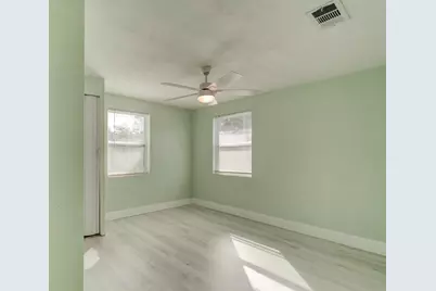 404 Adele Street, Edgewater, FL 32132 - Photo 11