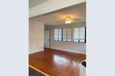 330 S Woodland Boulevard #4, Deland, FL 32720 - Photo 7