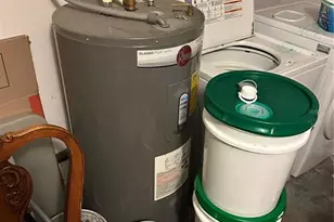 2018 Peaceful Palm St, Ruskin, FL 33570 - Photo 9