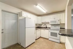 1113 Berkshire Rd, Daytona Beach, FL 32117 - Photo 11