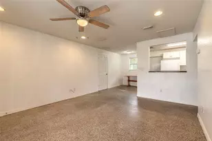 1113 Berkshire Rd, Daytona Beach, FL 32117 - Photo 7