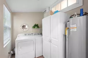 135 S Arlington Ave, Deland, FL 32724 - Photo 17