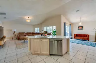 4241 Hidden Lake Dr, Port Orange, FL 32129 - Photo 15