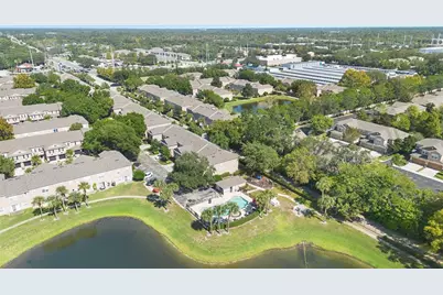 2853 Cliffe Court, Oviedo, FL 32765 - Photo 13