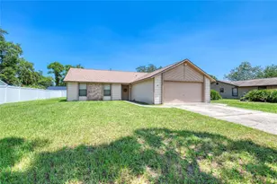 2815 Travelers Palm Dr, Edgewater, FL 32141 - Photo 3