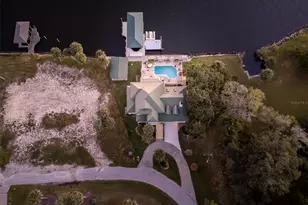 2130 NW 14th St, Crystal River, FL 34428 - Photo 9