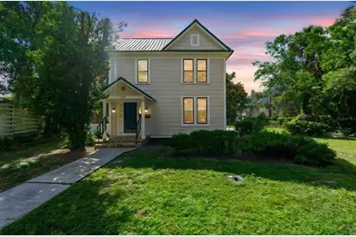 210 W University Avenue, Deland, FL 32720 - Photo 9