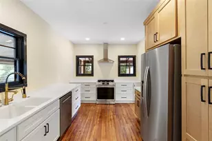 210 W University Ave, Deland, FL 32720 - Photo 17