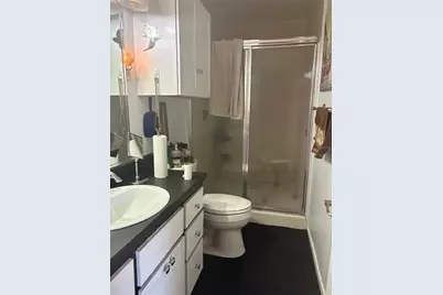 270 W McClendon Street, Lady Lake, FL 32159 - Photo 13