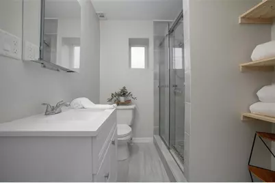 334 W Howry Avenue, Deland, FL 32720 - Photo 19