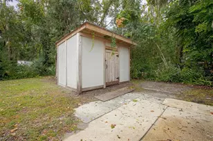 334 W Howry Ave, Deland, FL 32720 - Photo 39