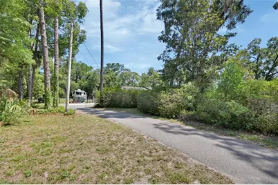 851 W Wisconsin Avenue, Orange City, FL 32763 - Photo 17