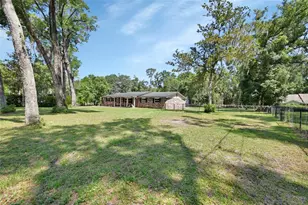 851 W Wisconsin Ave, Orange City, FL 32763 - Photo 15