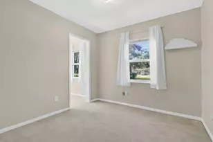 1301 N Amelia Ave, Deland, FL 32724 - Photo 17