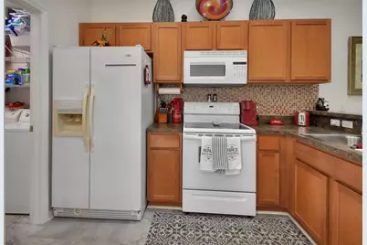 209 Shady Lane Drive #63, Deland, FL 32724 - Photo 9