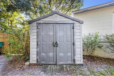 611 N Garfield Avenue, Deland, FL 32724 - Photo 31