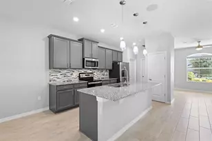 402 Last Tree Dr, Deland, FL 32720 - Photo 13