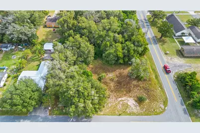 905 W Beresford Avenue, Deland, FL 32720 - Photo 1