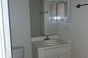 1346 Blythe Ave, Deltona, FL 32725 - Photo 15