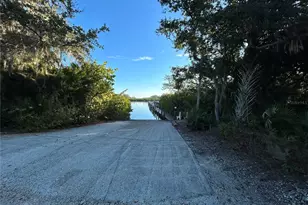 304 Portside Ln, Edgewater, FL 32141 - Photo 43