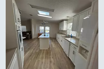 304 Portside Lane, Edgewater, FL 32141 - Photo 9