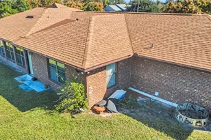 1694 Bismarck Dr, Deltona, FL 32725 - Photo 5